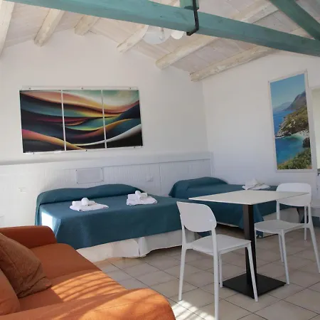 Residence Casale Verderame 3*